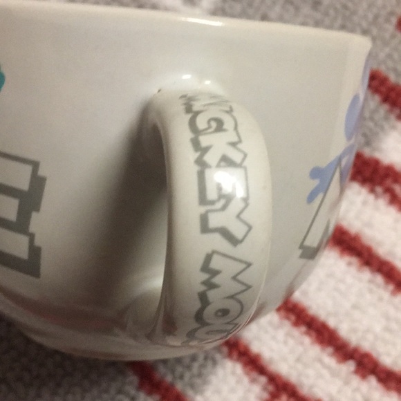 Disney Mickey Mouse Large Mug - Picture 4 of 6